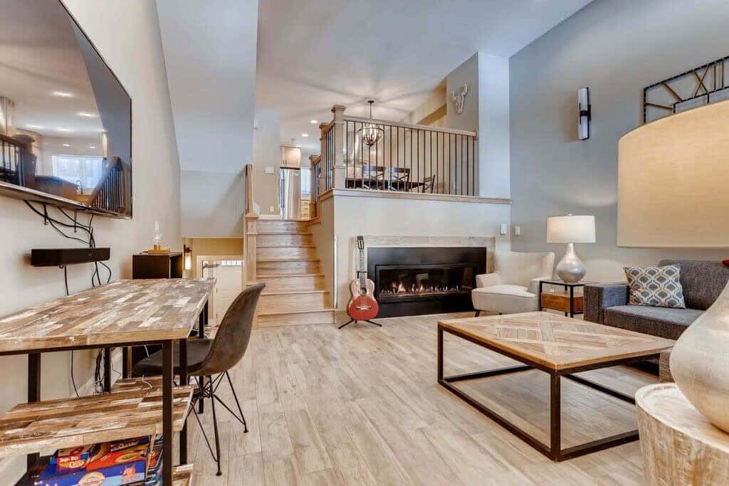 Experience modern luxury in this 2 bedroom, 2.5 bathroom condo