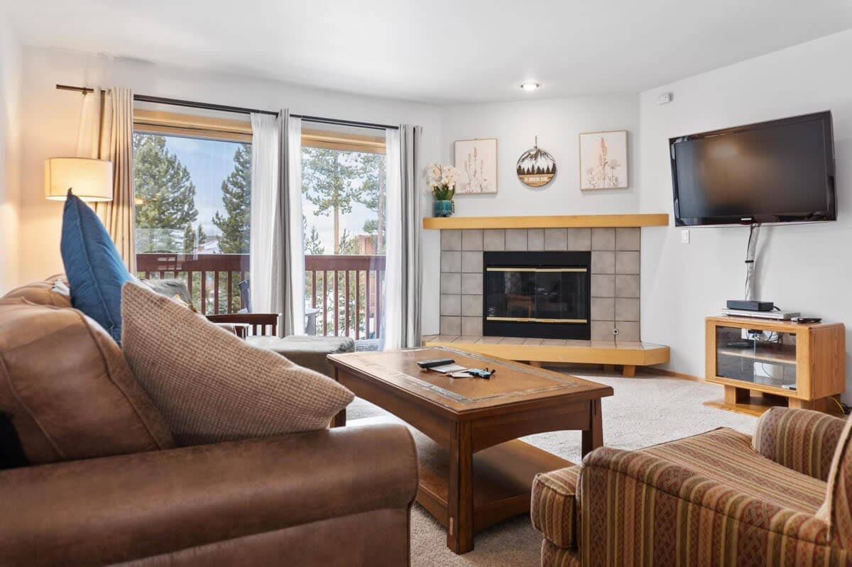 Year-round fun awaits at this cozy 2-bedroom condo in the charming mountain town of Frisco!