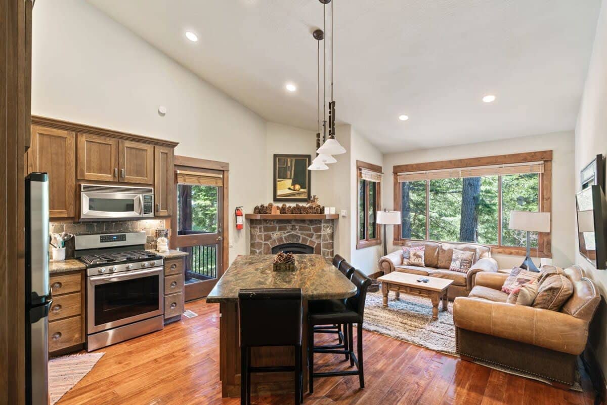 This bright and cozy two-bedroom condo located within walking distance to Northstar Ski Resort is the perfect getaway for couples or small families.