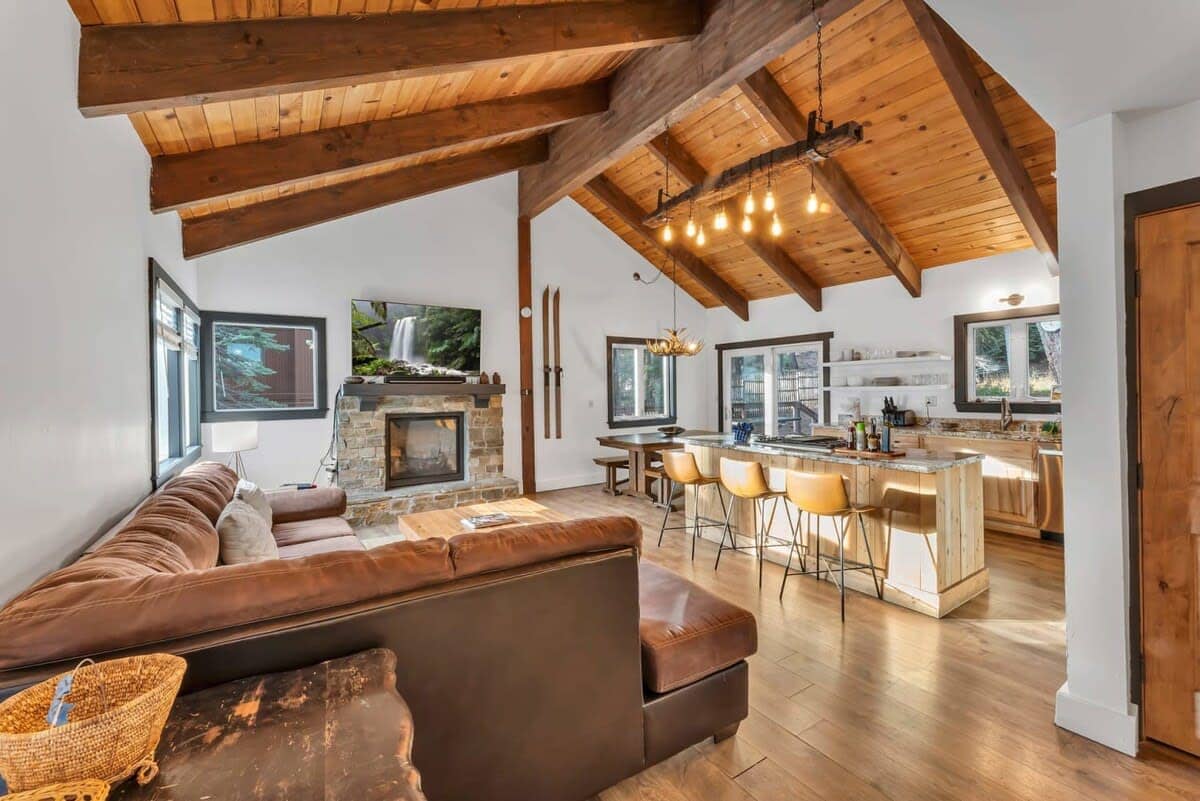 Embark on an unforgettable Tahoe getaway and discover the charm of this spacious 3-Bedroom, 2-bathroom retreat.