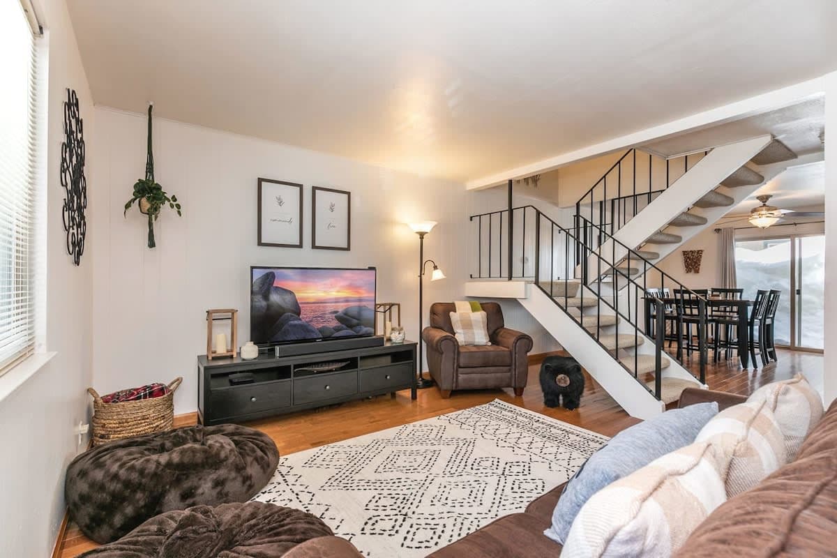 This inviting 3-bedroom townhouse is in an unbeatable location making it a perfect vacation home for year-round fun!