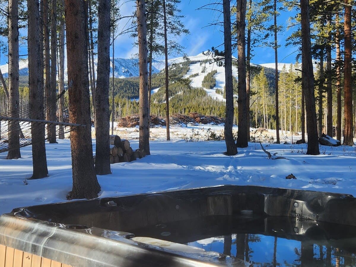 Jaccuzi View
