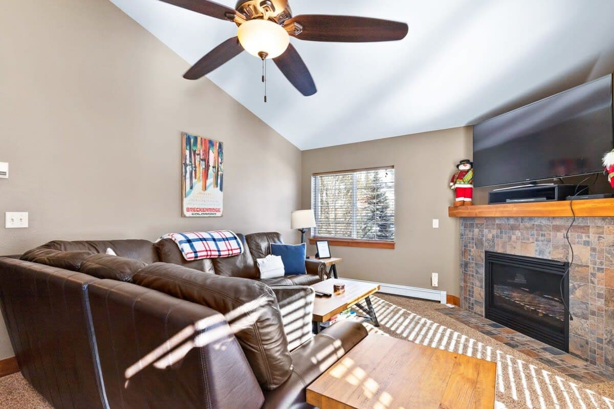Thumbnail 2 of Relaxing 2BDR Getaway 10 Mins from Breck; Adventure Awaits!