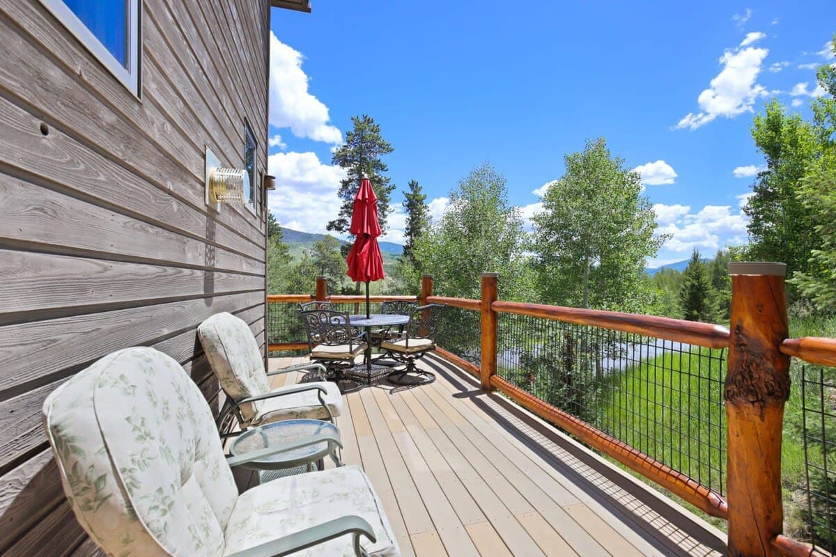 Thumbnail 2 of Lovely 3BR w/ Workspace, Views, Near Skiing, Parks