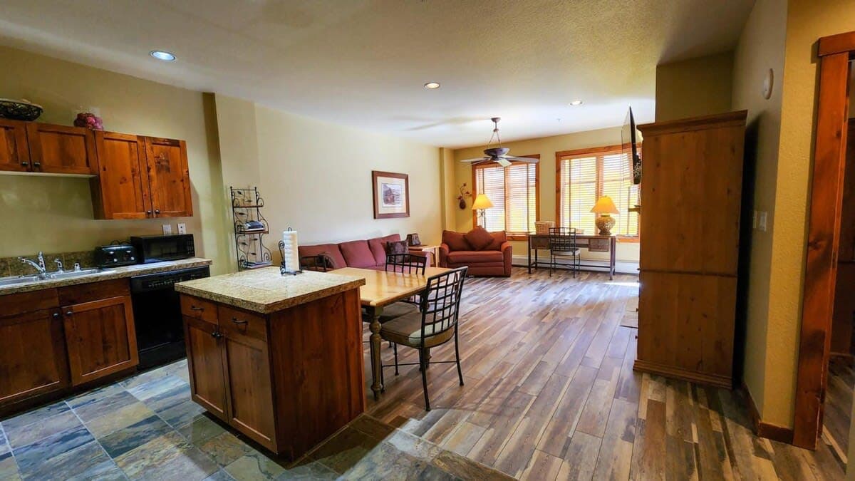 Thumbnail 3 of Main St. Station Condo with Hot Tub and Parking
