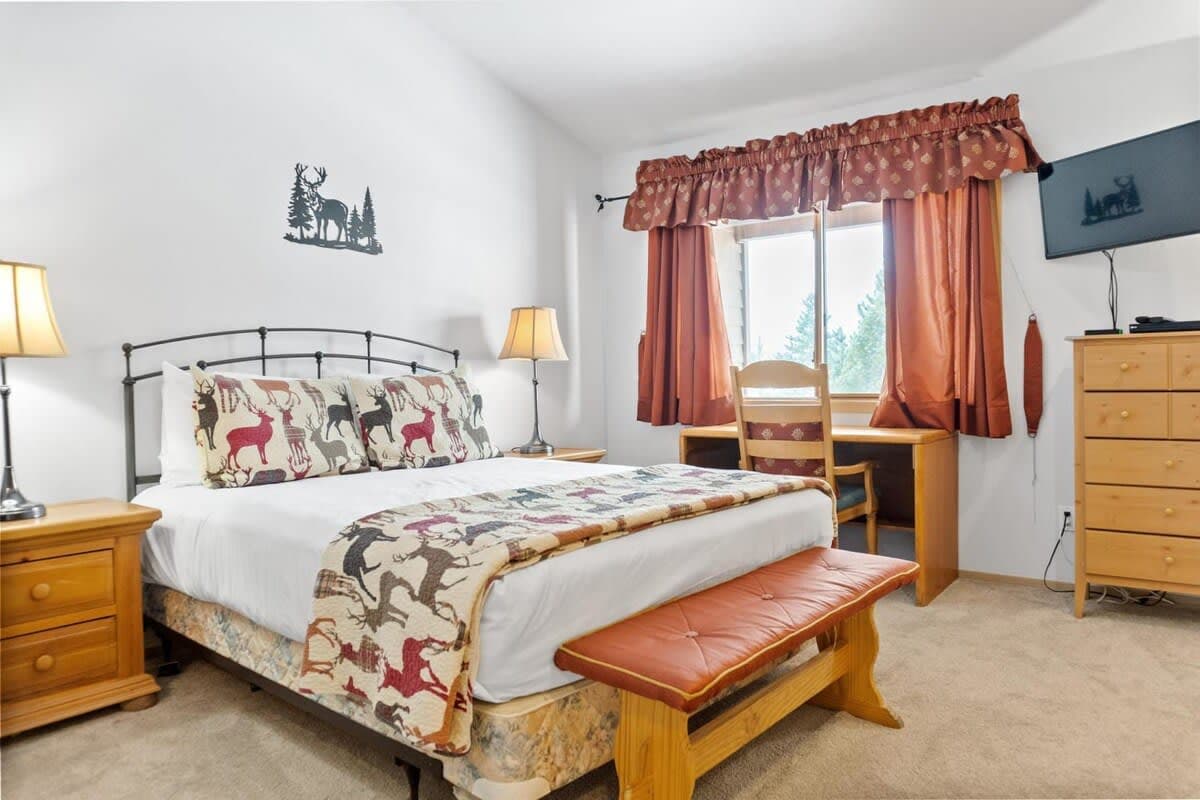 Thumbnail 3 of Cozy Frisco Condo Near the Lake & Trails