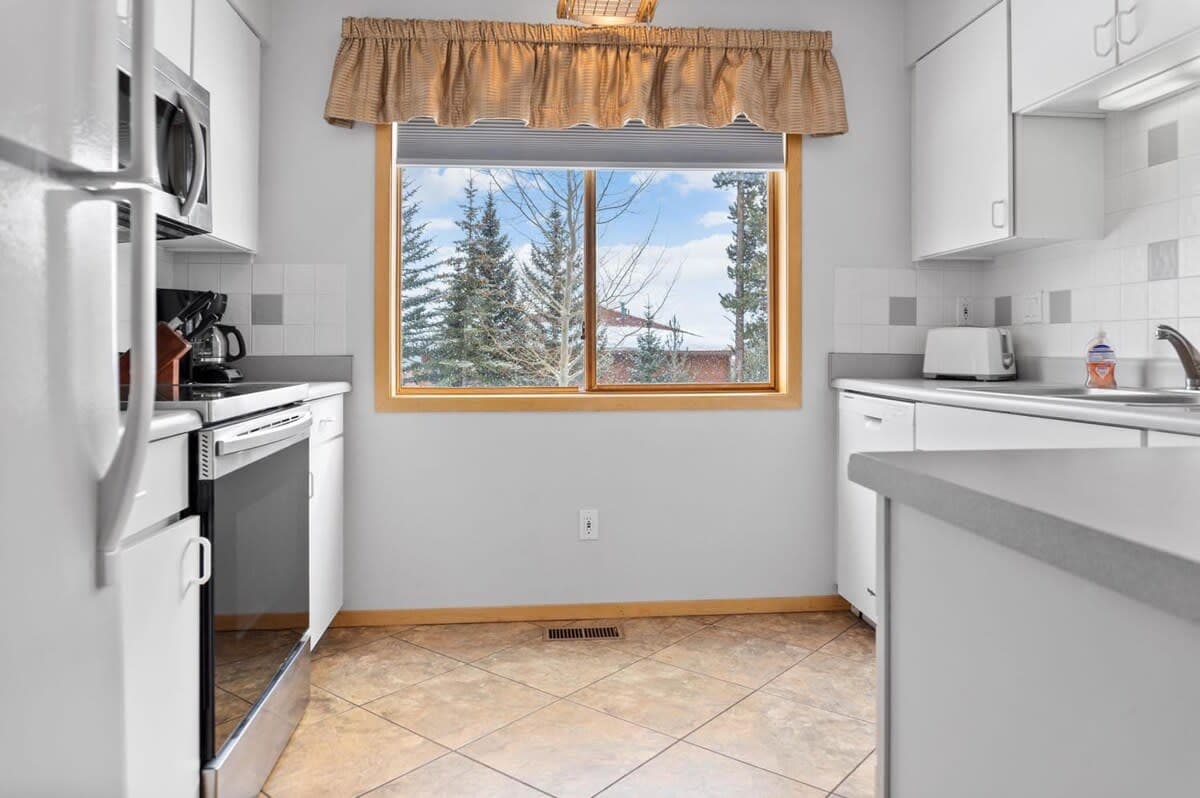 Thumbnail 2 of Cozy Frisco Condo Near the Lake & Trails