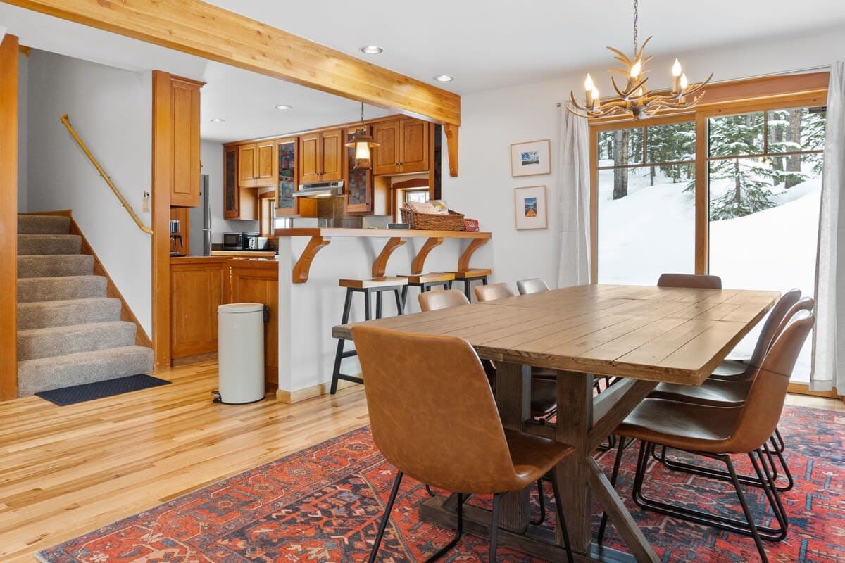 Thumbnail 2 of Serene Family Friendly 3BD with Stunning View