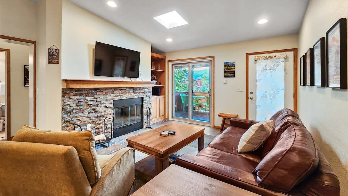 This bright and inviting 2-bedroom condo is the perfect launching pad for year-round fun.