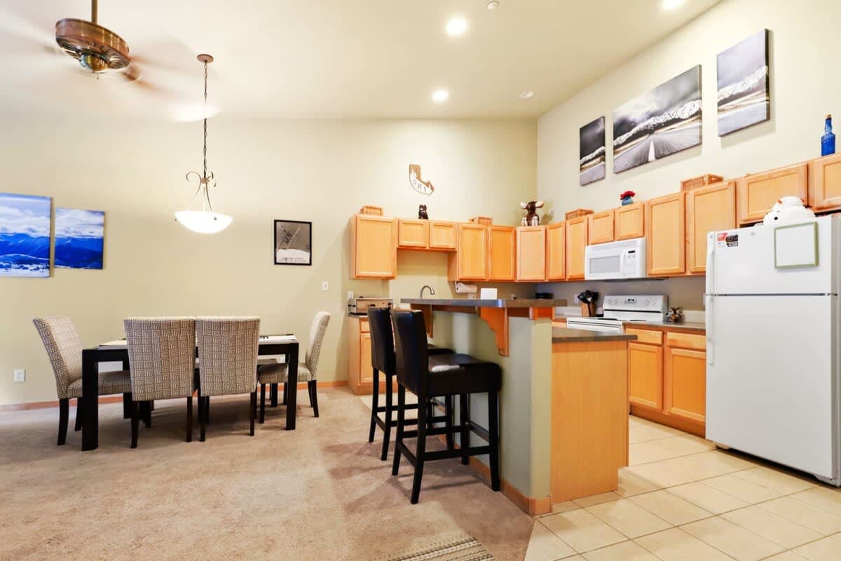 Thumbnail 2 of 2BR Condo - Ideal Hub for Year-Round Fun!