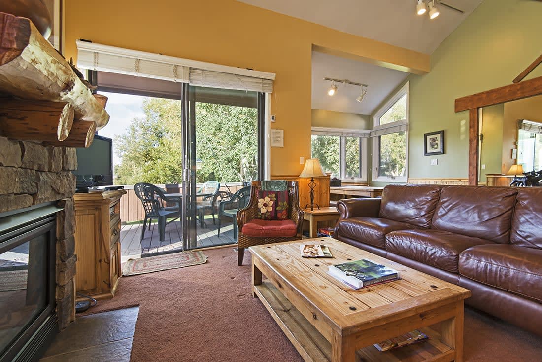Thumbnail 3 of 3BDR Condo with Private Hot Tub on Golf Course