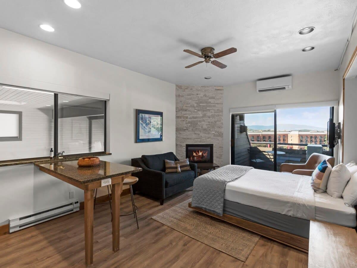 Thumbnail 3 of Cozy 1BR Resort Living w/Ski Lift Seconds Away!