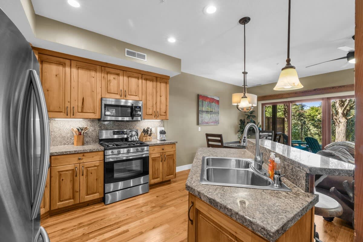 Thumbnail 2 of 2BD w/Hot Tub- Near Ski Resorts & Trails