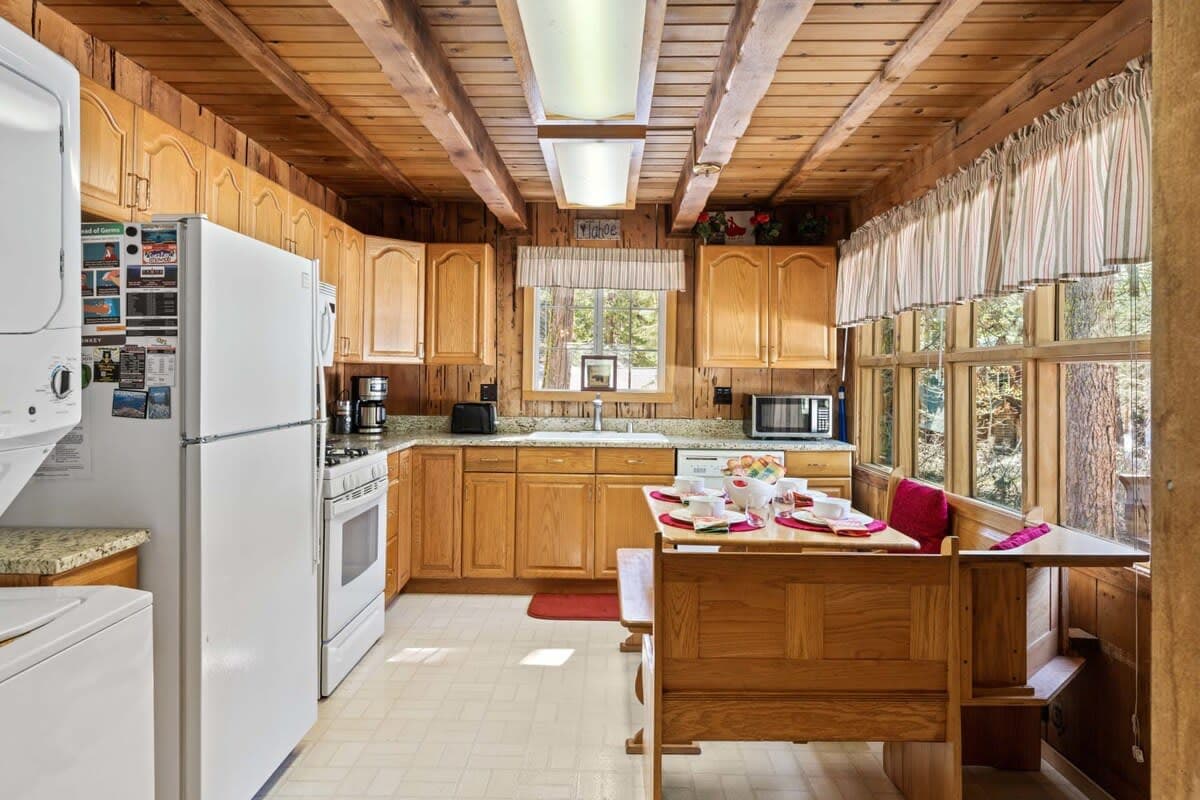 Thumbnail 2 of 3BR Mountain Cabin-Near Beach & Slopes