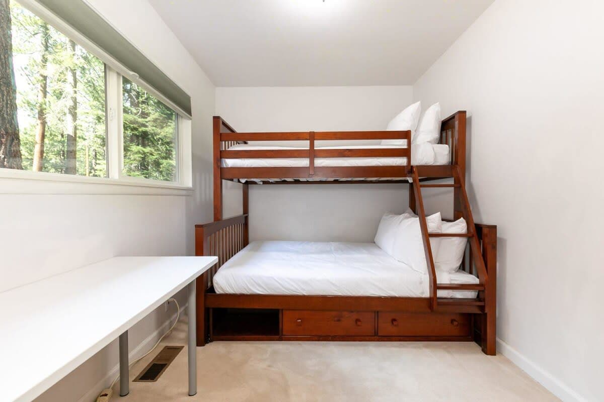 Thumbnail 3 of Agate Bay 3BDR, Walking Distance to the Beach!